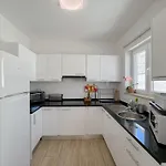 Lejlighed Penthouse With Balcony In The Historic Center #1956 *